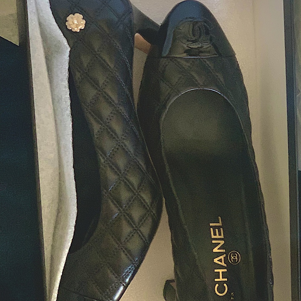 CHanel  Black shoes worn 2x on special occasions $700